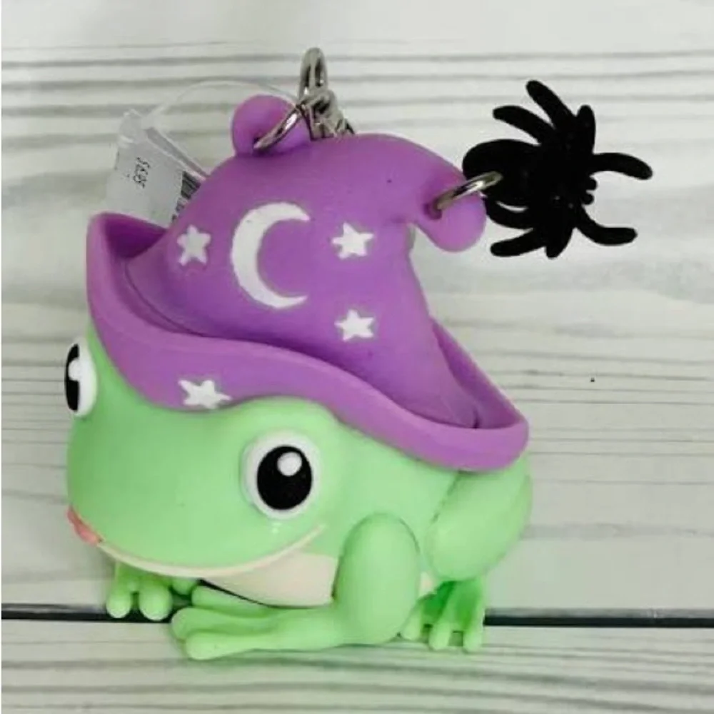Magical Frog With Purple Witch Hat Sanitizer Holder Green Frog Reptile
